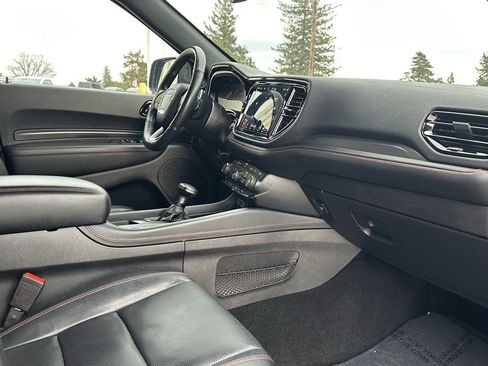 Used 2024 Dodge Durango GT image 19