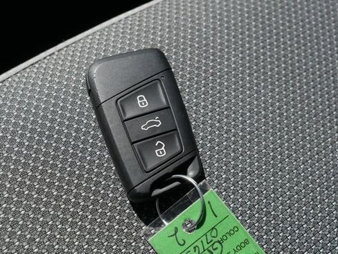 Certified 2024 Volkswagen Taos S AWD/4WD image 38