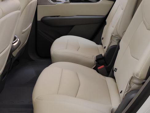 New 2025 Cadillac XT6 Premium Luxury w/ LPO, Floor Liner Package image 28