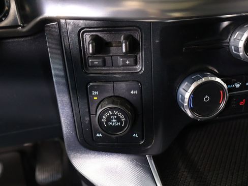 Used 2023 Ford F150 Raptor w/ Raptor 37 Performance Package AWD/4WD image 9