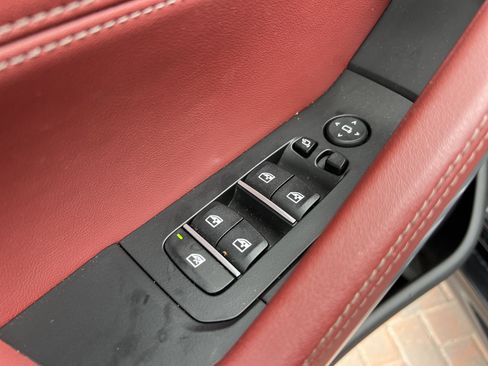 Used 2024 BMW X6 xDrive40i w/ Executive Package AWD/4WD image 15