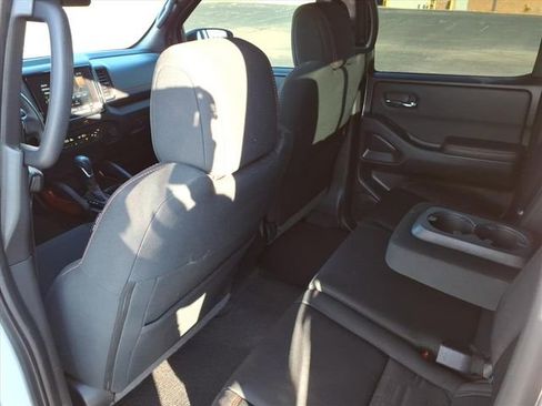 Certified 2022 Nissan Frontier PRO-4X image 28