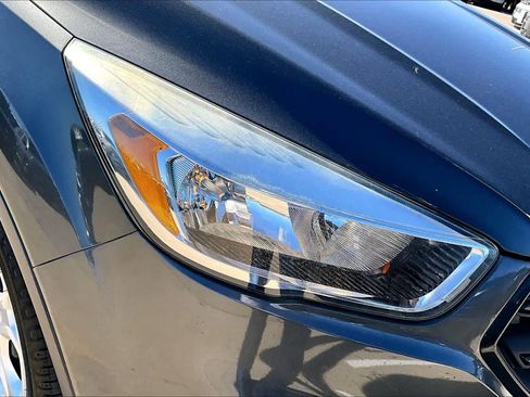 Used 2017 Ford Escape S image 25