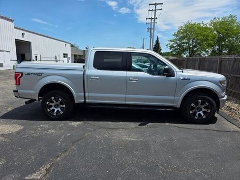 Used 2016 Ford F150 XLT w/ Equipment Group 302A Luxury AWD/4WD image 3