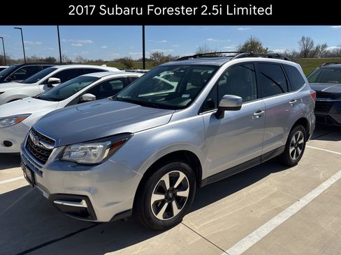 Used 2017 Subaru Forester 2.5i Limited image 1