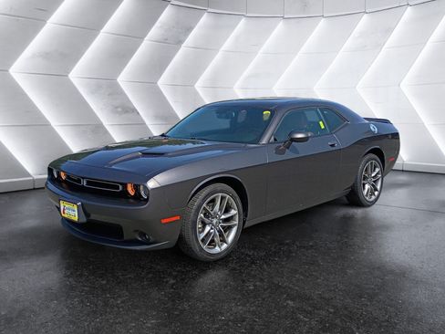 Used 2021 Dodge Challenger SXT w/ Plus Package AWD/4WD image 2