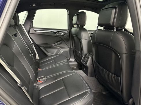 Certified 2024 Porsche Macan S w/ Premium Plus Package AWD/4WD image 24