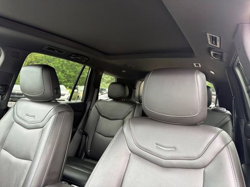 Certified 2023 Cadillac XT6 Premium Luxury AWD/4WD image 4