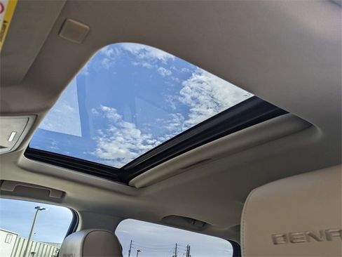 Used 2017 GMC Sierra 2500 Denali w/ Duramax Plus Package image 21