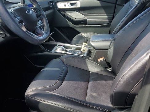 Used 2023 Ford Explorer ST w/ Equipment Group 401A AWD/4WD image 9