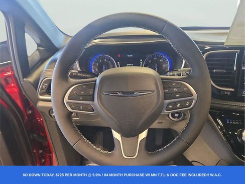 New 2025 Chrysler Pacifica Select FWD image 10