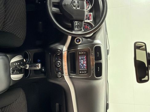 Used 2020 Dodge Journey SE FWD image 23
