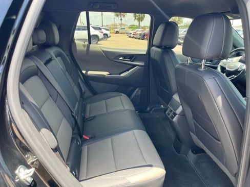 Used 2026 Chevrolet Equinox LT w/ Convenience Package II FWD image 24