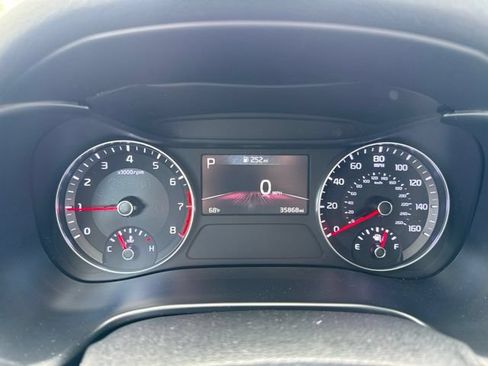 Used 2024 Kia Forte LXS FWD image 43