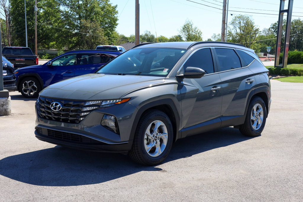 Certified 2024 Hyundai Tucson SEL FWD image 6