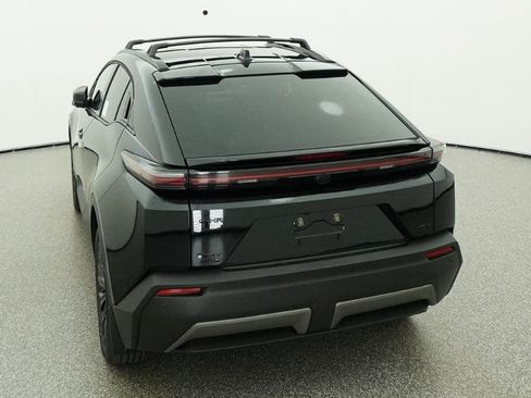 New 2026 Toyota C-HR AWD/4WD image 38