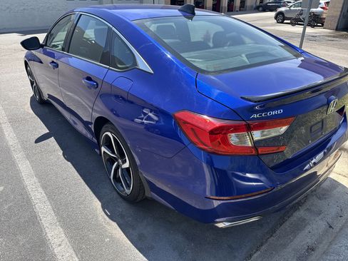 Used 2021 Honda Accord Sport image 7