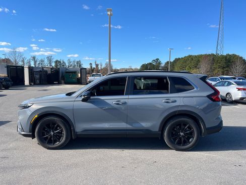 Used 2023 Honda CR-V Sport image 6