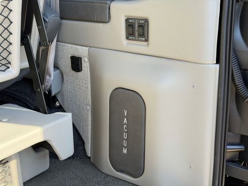 New 2026 Ford Transit 250 148 Medium Roof Extended AWD image 14