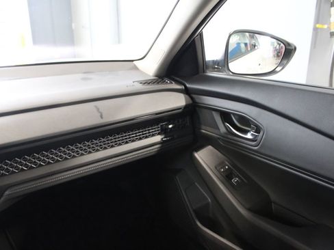 Used 2023 Honda Accord EX image 25