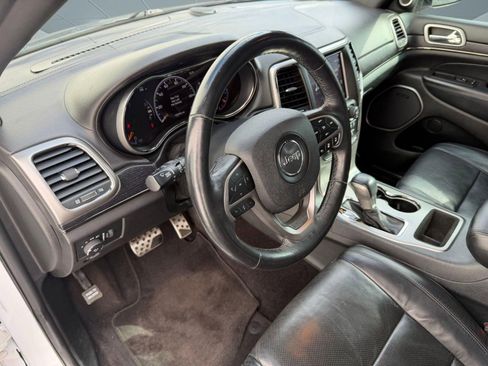 Used 2018 Jeep Grand Cherokee High Altitude image 4