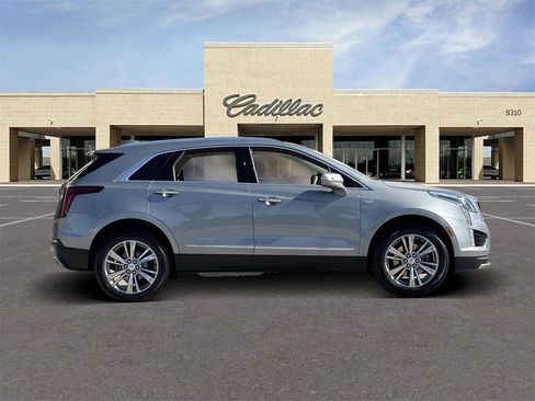 Certified 2023 Cadillac XT5 Premium Luxury image 4