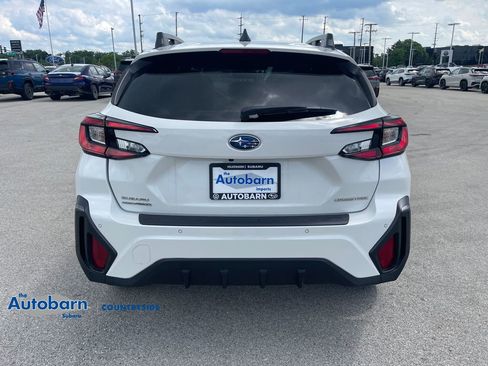 Used 2025 Subaru Crosstrek 2.5i Limited AWD/4WD image 4