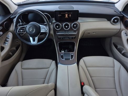 Used 2022 Mercedes-Benz GLC 300 4MATIC image 15