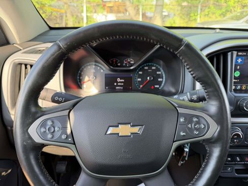 Used 2019 Chevrolet Colorado Z71 AWD/4WD image 27