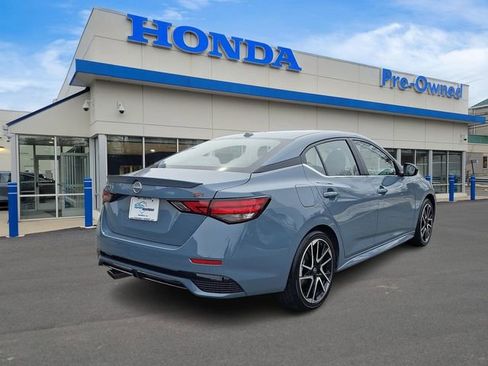 Used 2025 Nissan Sentra SR image 4