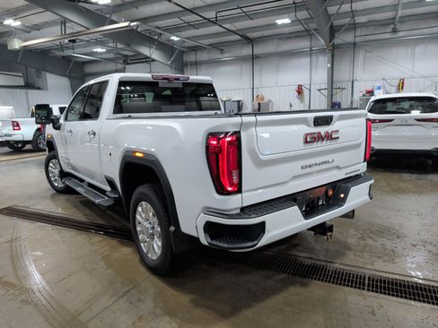 Used 2020 GMC Sierra 2500 Denali image 4