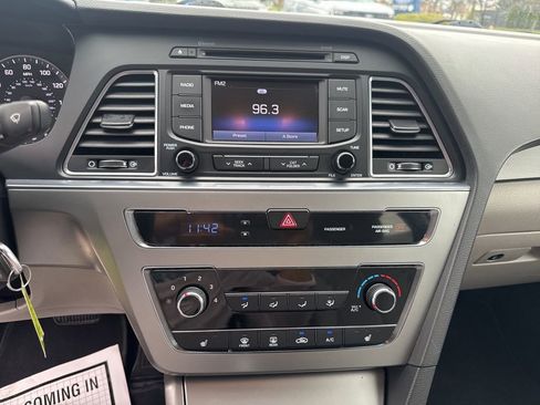 Used 2015 Hyundai Sonata Sport image 7