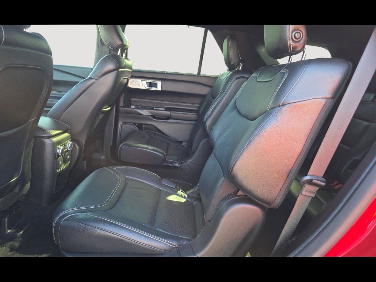Used 2020 Ford Explorer ST w/ ST Street Pack AWD/4WD image 5