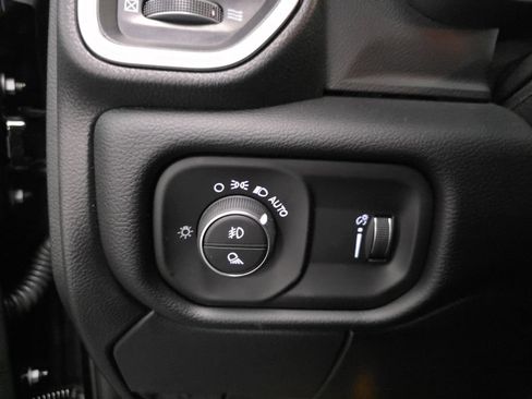 New 2026 RAM 2500 Big Horn AWD/4WD image 27