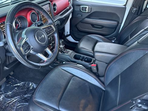 Used 2019 Jeep Wrangler Unlimited Rubicon image 10