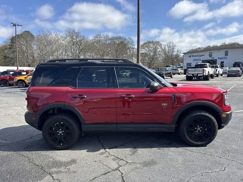 Used 2025 Ford Bronco Sport Badlands AWD/4WD image 8