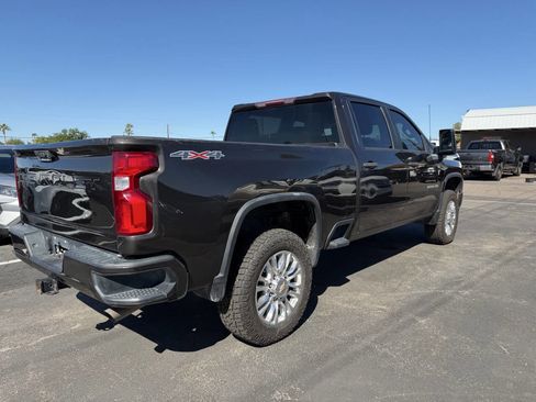 Used 2020 Chevrolet Silverado 2500 Custom w/ Custom Value Package image 7