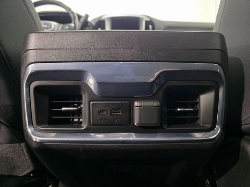 Used 2021 GMC Sierra 1500 Elevation image 39