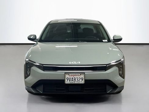 Certified 2025 Kia K4 FWD image 2