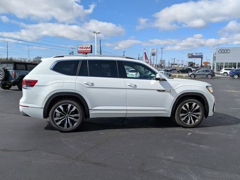 Used 2022 Volkswagen Atlas SEL Premium AWD/4WD image 8