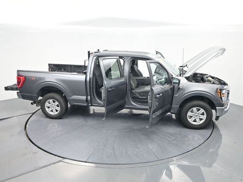 Used 2023 Ford F150 XLT w/ Trailer Tow Package image 35