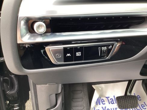 New 2025 Cadillac Lyriq Luxury image 21