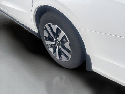 Used 2025 Honda Odyssey EX-L image 12