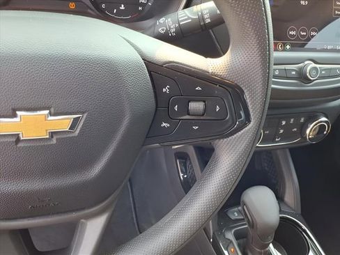 Used 2023 Chevrolet TrailBlazer LS image 20