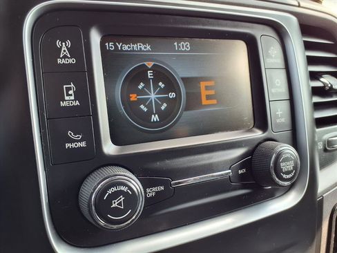 Used 2016 RAM 2500 Tradesman w/ Chrome Appearance Group image 6