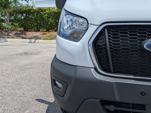 Used 2025 Ford Transit 250 Low Roof w/ Exterior Upgrade Package RWD image 9