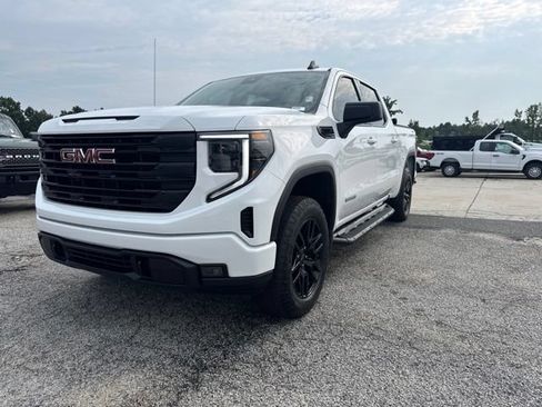 Used 2023 GMC Sierra 1500 Elevation AWD/4WD image 1