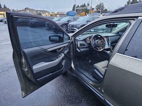 Used 2020 Subaru Outback Onyx Edition XT image 17