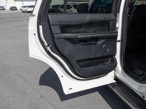 Used 2020 Ford Expedition XLT w/ Equipment Group 202A image 14