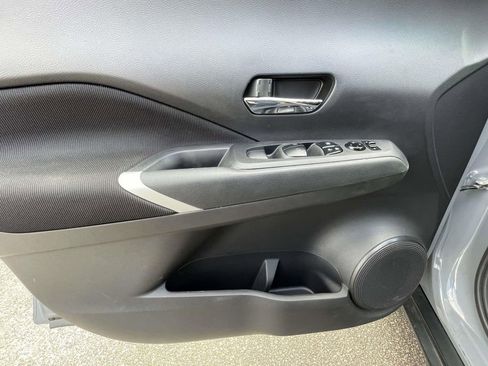 Used 2024 Nissan Kicks SV image 14